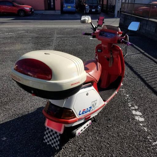 ホンダ リード50ss 白/赤ツートン