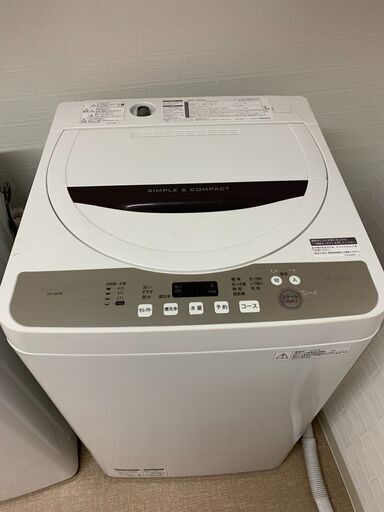 ☺最短当日配送可♡無料で配送及び設置いたします♡SHARP 洗濯機　2018年製ES-GE4B 4.5キロ♡シャープ002