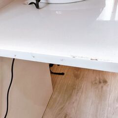 ネイルデスク　ガラス天板　引き出し付き　ホワイト