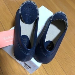 値下げ^ ^NUOVO紺色　XLサイズ　新品