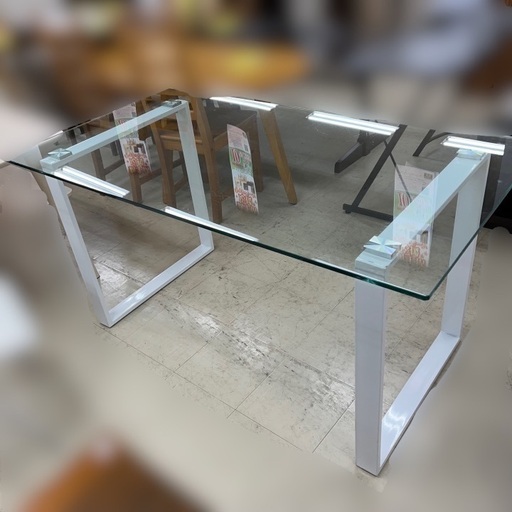 J2208 ガラスダイニングテーブル W150cmダイニングテーブル モダンデザインダイニングテーブル クリーニング済み