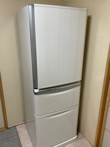 MITSUBISHI大型冷蔵庫(自動氷製付)     値下げ中