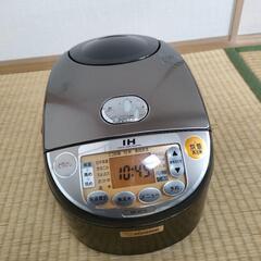 【ジャンク品扱い】タイガー炊飯器　NP-VC10