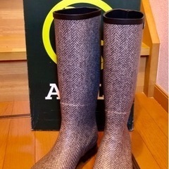 【500円】AIGLEレディース長靴　サイズ23〜24cm