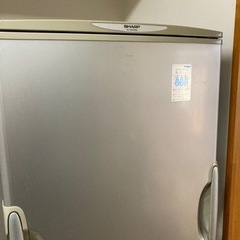 冷蔵庫　SHARP シャープ　SJ-WA35G 平成15年11月購入