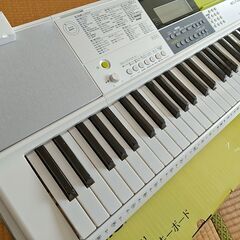 カシオ　光ナビゲーションキーボード　ＬＫ－５１１