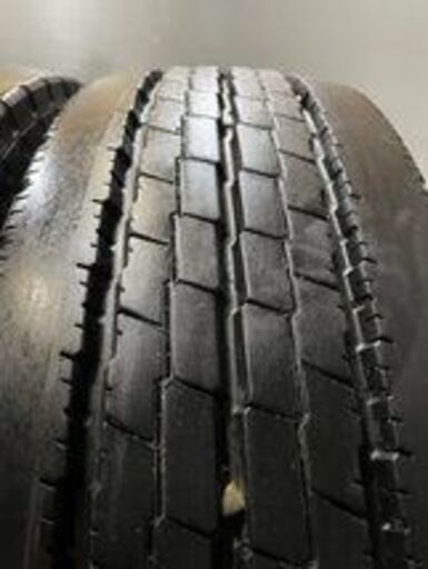 TOYO DELVEX M134 215/85R16 120/118L LT 16インチ ライトトラック用