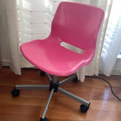 IKEA イス　ピンク　在宅　事務椅子