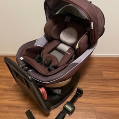 Combi ネルーム チャイルドシート 0~4歳頃