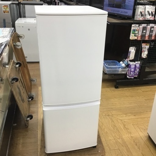 #B-42【ご来店頂ける方限定】MITUBISHIの2ドア冷凍冷蔵庫です
