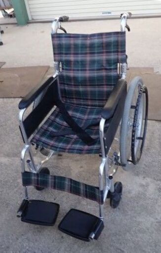 田川市　自走式 介護 介助　手折れ式　アルミ製軽量折り畳み車椅子