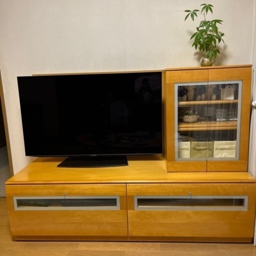 サイドボード付きテレビ台