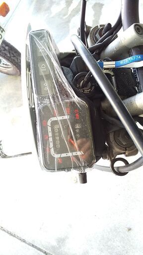 TL125コツコツ直してきました