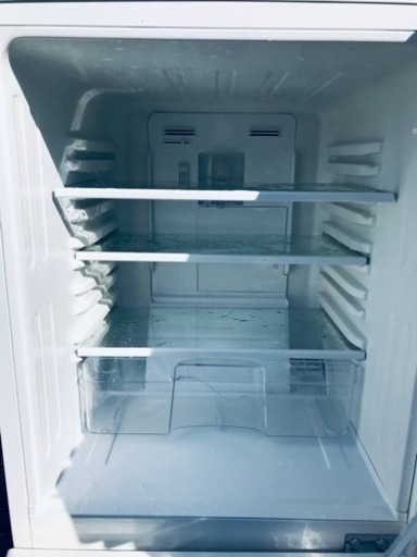 ✨2017年製✨2831番 ユーイング✨冷凍冷蔵庫✨UR-F110H‼️