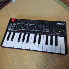 AKAI MPK mini play MIDI キーボード
