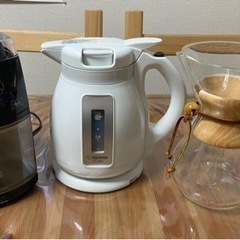 コーヒーセット　電気ケトル　コーヒーグラインダー　コーヒーサーバー
