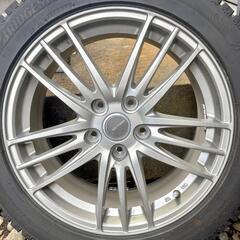 値下げしました。スタッドレスタイヤ アルミホイール付き4本セット 1冬のみ使用