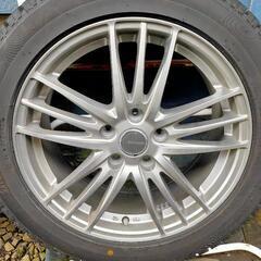 値下げしました。スタッドレスタイヤ アルミホイール付き4本セット 1冬のみ使用