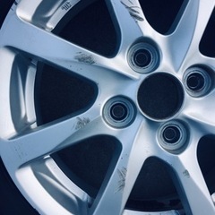 ダイハツタントカスタム 純正アルミタイヤ