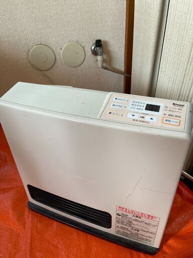 コンパクトサイズのリンナイ・ガスストーブ