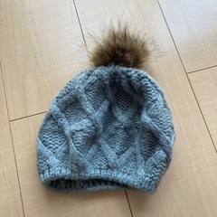 【中古】毛糸帽子　子供用　美品