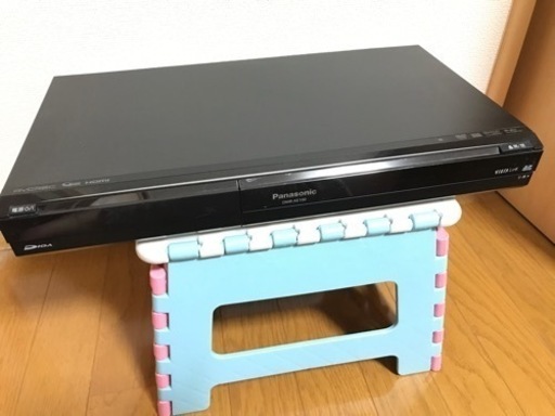 DVDレコーダー　Panasonic DMR-XE100