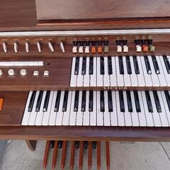 ナショナル　オルガン Hammond B-3 オルガンの本質に迫るコンボオルガンの完成形