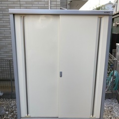 イナバ物置シンプリー