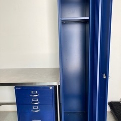 【値下げ】デスク回り４点セット（Knollチェア・BISLEYキャビネット・ロッカー・ステンレスワークデスク）