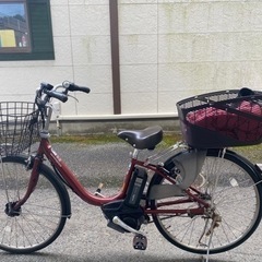 ヤマハ電動自転車とギター