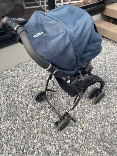 値下げしました！おまけ付き！美品⭐︎コンビベビーカー　AttO