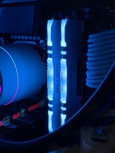 RTX3070 自作ゲーミングPC M-ATXサイズ 卓上置き可