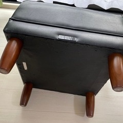 カリモク60 オットマン ブラック