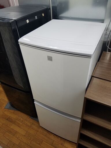 リサイクルショップどりーむ鹿大前店 No4262 SHARP 冷蔵庫 2019年式 137L