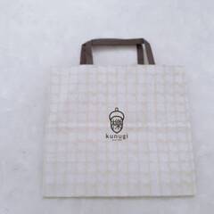 櫟kunugi　広島洋菓子店の紙袋
