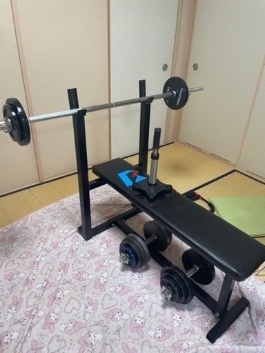 ベンチプレス、ダンベルセット、トレーニングベンチ一式