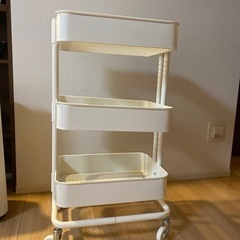 引き取り者決定しました。IKEA ワゴン　白