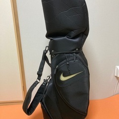 NIKE キャディバック　売ります。