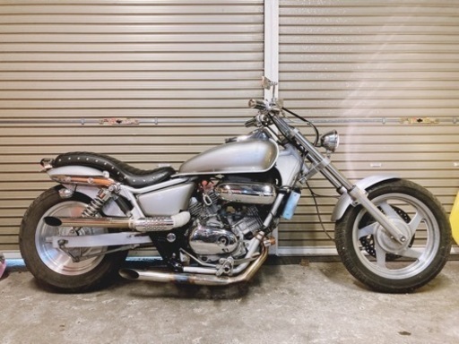 ホンダ マグナ250 配送可能 支払いは現金or振り込みも可能 ドラッグ