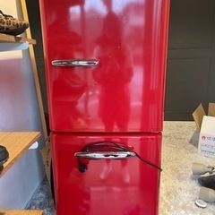 可愛い冷蔵庫　赤 red