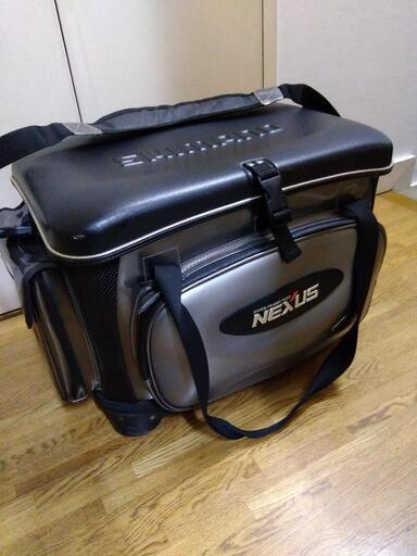 釣具　タックルボックス　シマノ　NEXUS　磯釣　磯バッグ