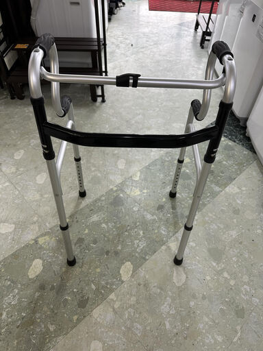 【店頭10％OFF】歩行器　交互・固定2way式　軽量アルミ　リサイクルショップ宮崎屋住吉店　23.12.28ｋ