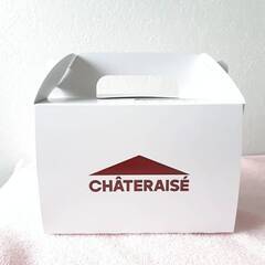 Chateraise(シャトレーゼ)のケーキの空き箱