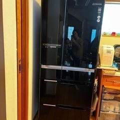 2013年製　日立冷蔵庫　620ℓ