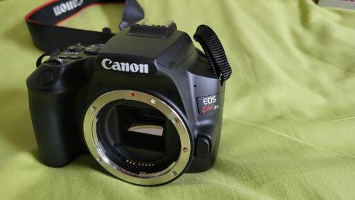 キヤノン Canon EOS Kiss X10 18-55レンズキット ブラック