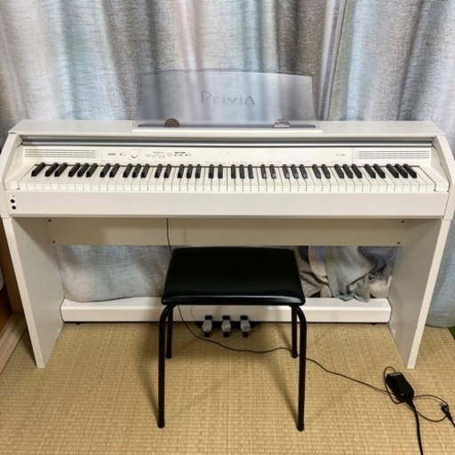 【値下げ中】カシオ電子ピアノPrivia PX-750WE 2012年製