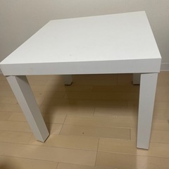 IKEA 白テーブル