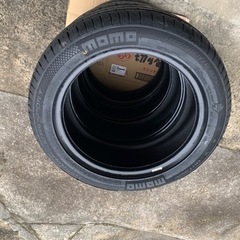 新品　MOMOサマータイヤ　185／55Ｒ16