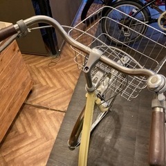 前後タイヤ・チューブ新品！】LEDオートライト 26インチ自転車 レモン