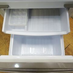 配達設置無料！ 良品 便利などっちもドアタイプ 137L 冷蔵庫 IL02 配達設置無料！ 良品 SHARP 137L どっちもドア 冷蔵庫 BL02